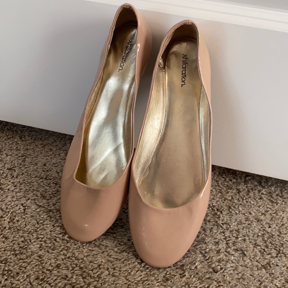 Nude flats